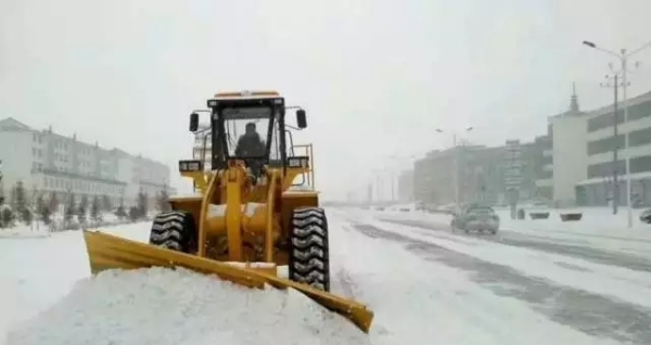 除雪器等也普遍應(yīng)用于各地市政工作