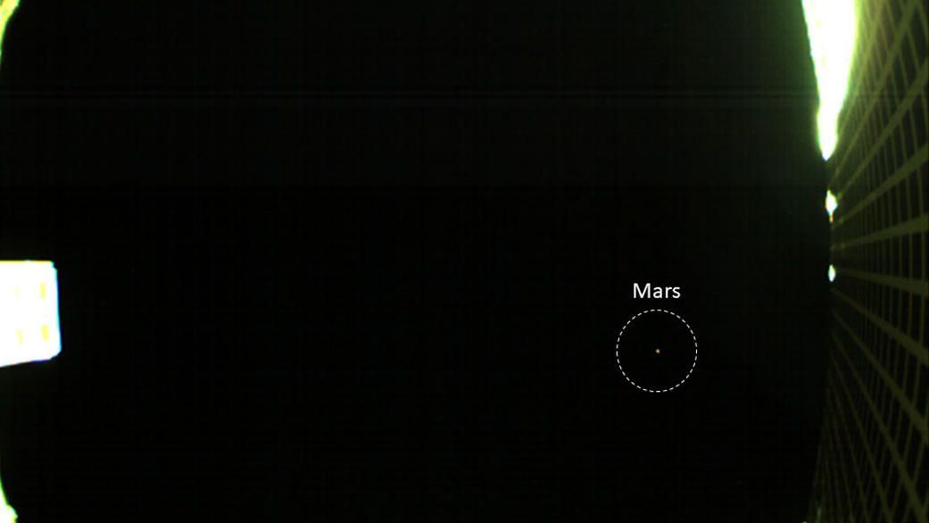 NASA小型航天器捕捉到火星第一眼圖像