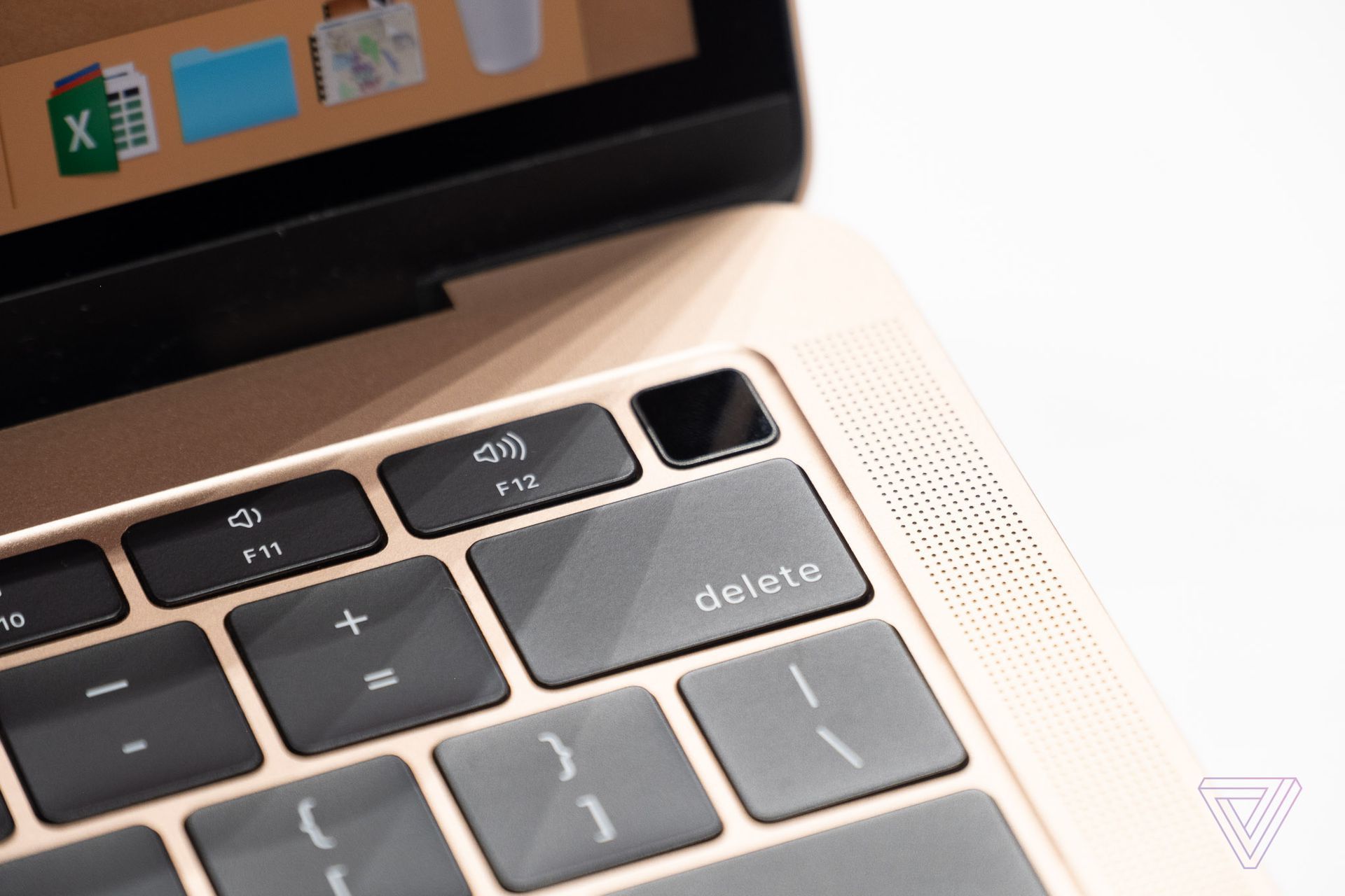 外媒上手新款MacBook Air：屏幕成了最大亮點(diǎn)