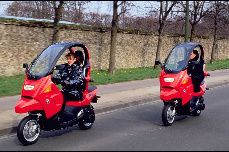 車企和創(chuàng)企都在涉足，小型代步車會(huì)是未來大趨勢？